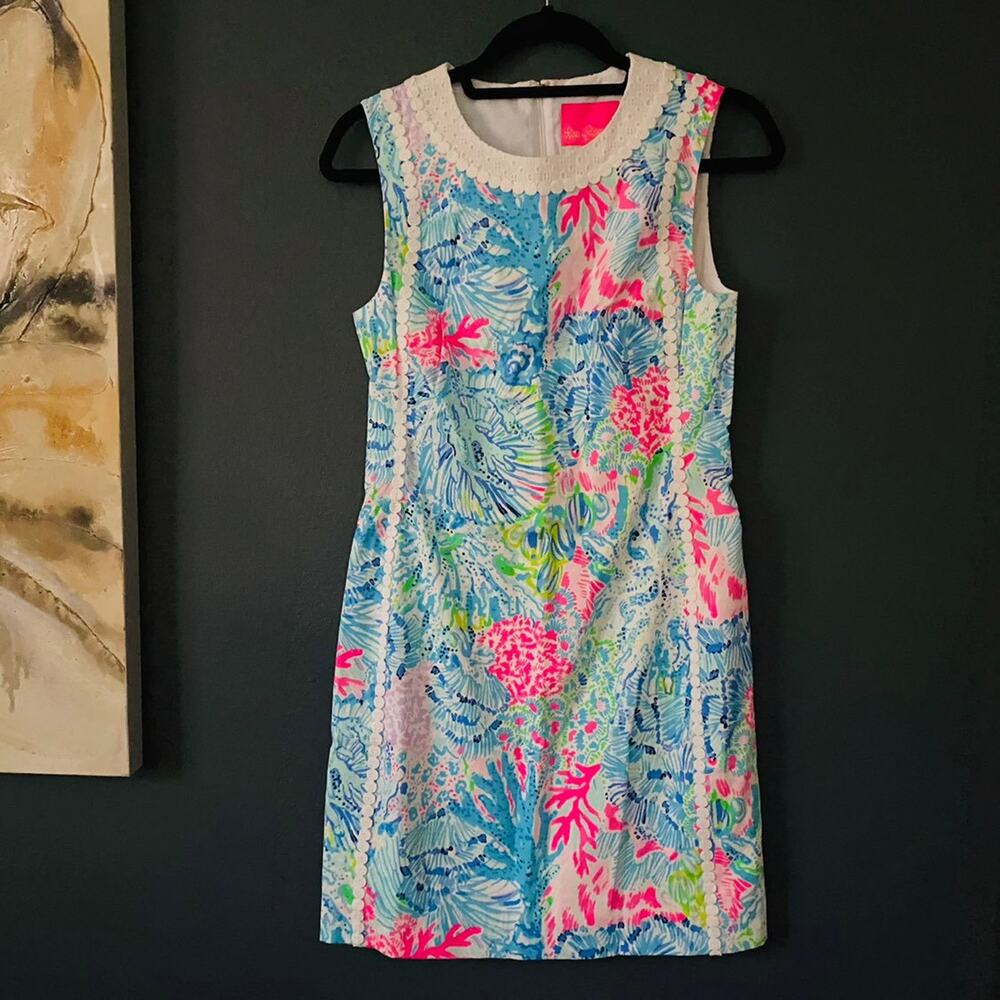 Lilly Pulitzer womens sleeveless  Dress size 2 shift dress